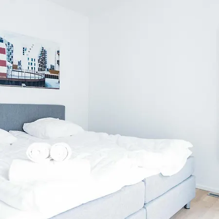 Cool 1-bed W. Private Terrace * オーデンセ